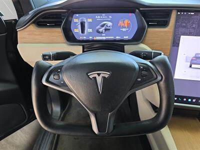 2020 Tesla Model X Performance   - Photo 12 - Lennox, CA 90304