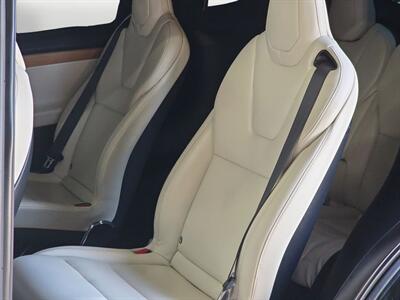 2020 Tesla Model X Performance   - Photo 13 - Lennox, CA 90304