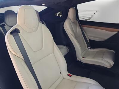 2020 Tesla Model X Performance   - Photo 24 - Lennox, CA 90304