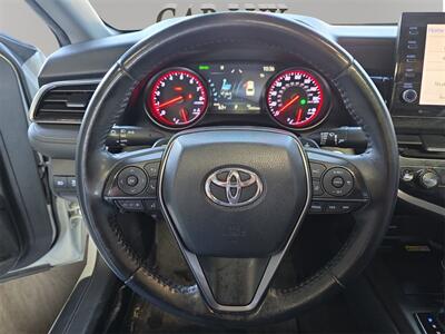 2022 Toyota Camry XSE   - Photo 12 - Lennox, CA 90304