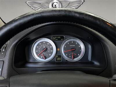 2011 Volvo C70 T5   - Photo 11 - Lennox, CA 90304