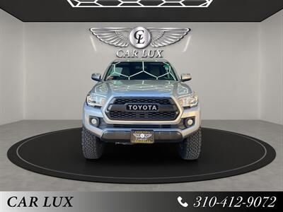 2017 Toyota Tacoma SR5 V6   - Photo 2 - Lennox, CA 90304
