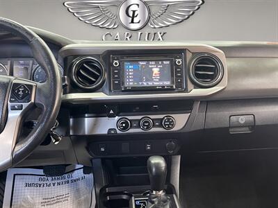 2017 Toyota Tacoma SR5 V6   - Photo 12 - Lennox, CA 90304