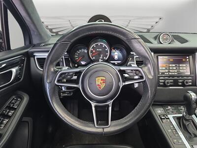 2015 Porsche Macan Turbo   - Photo 12 - Lennox, CA 90304