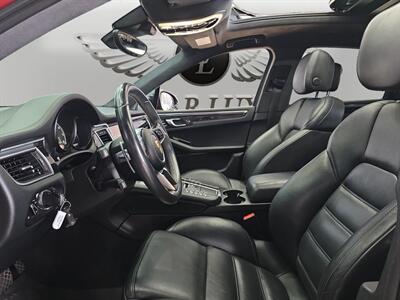 2015 Porsche Macan Turbo   - Photo 9 - Lennox, CA 90304