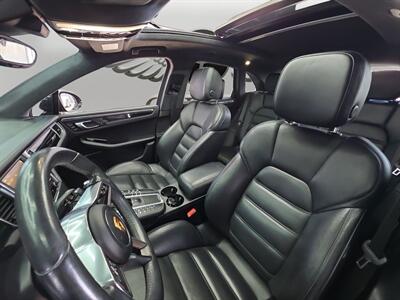 2015 Porsche Macan Turbo   - Photo 10 - Lennox, CA 90304