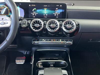 2020 Mercedes-Benz CLA CLA 35 AMG® 4MATIC®   - Photo 14 - Lennox, CA 90304
