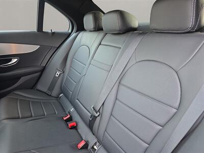2019 Mercedes-Benz C 300   - Photo 12 - Lennox, CA 90304