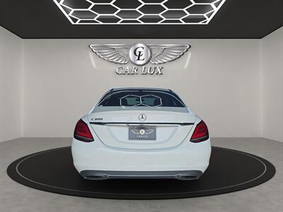 2019 Mercedes-Benz C 300   - Photo 6 - Lennox, CA 90304