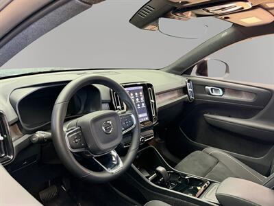 2023 Volvo XC40 Recharge Twin Plus - Photo 16 - Lennox, CA 90304