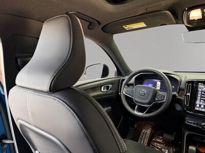 2023 Volvo XC40 Recharge Twin Plus - Photo 28 - Lennox, CA 90304