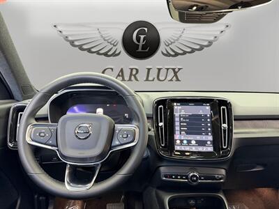 2023 Volvo XC40 Recharge Twin Plus - Photo 10 - Lennox, CA 90304