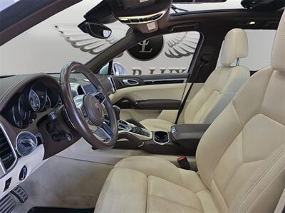 2017 Porsche Cayenne S Platinum Edition   - Photo 9 - Lennox, CA 90304