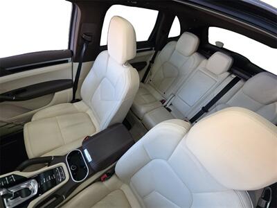 2017 Porsche Cayenne S Platinum Edition   - Photo 13 - Lennox, CA 90304