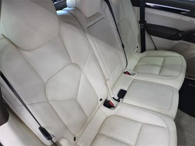 2017 Porsche Cayenne S Platinum Edition   - Photo 15 - Lennox, CA 90304