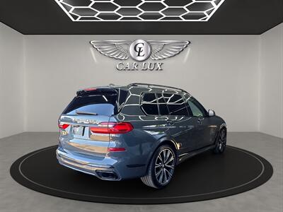 2022 BMW X7 M50i   - Photo 7 - Lennox, CA 90304