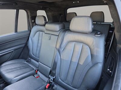 2022 BMW X7 M50i   - Photo 12 - Lennox, CA 90304