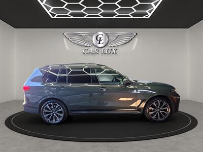 2022 BMW X7 M50i   - Photo 8 - Lennox, CA 90304