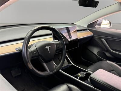 2019 Tesla Model 3 Long Range   - Photo 15 - Lennox, CA 90304