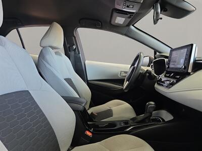 2021 Toyota Corolla Hatchback SE   - Photo 15 - Lennox, CA 90304