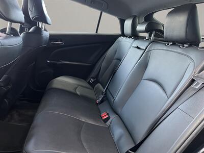 2022 Toyota Prius XLE   - Photo 12 - Lennox, CA 90304