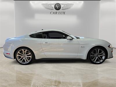 2022 Ford Mustang GT Premium   - Photo 8 - Lennox, CA 90304