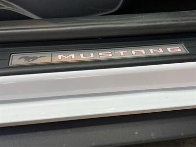 2022 Ford Mustang GT Premium   - Photo 20 - Lennox, CA 90304
