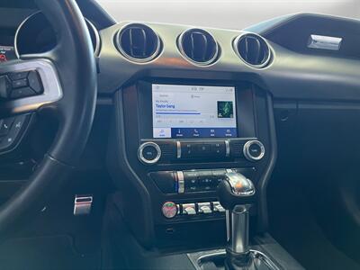 2022 Ford Mustang GT Premium   - Photo 11 - Lennox, CA 90304