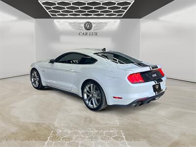 2022 Ford Mustang GT Premium   - Photo 5 - Lennox, CA 90304