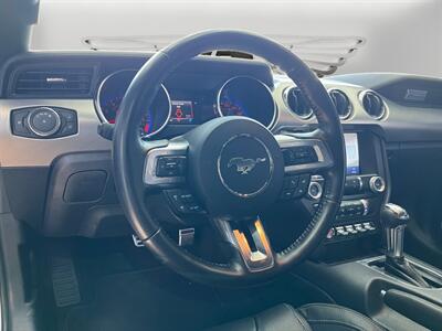2022 Ford Mustang GT Premium   - Photo 12 - Lennox, CA 90304