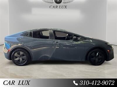 2024 Toyota Prius LE   - Photo 6 - Lennox, CA 90304