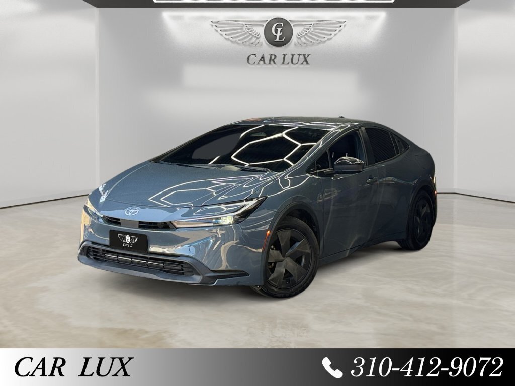 2024 Toyota Prius LE