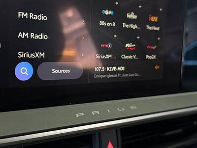 2024 Toyota Prius LE   - Photo 22 - Lennox, CA 90304