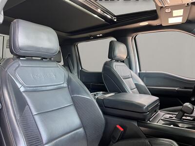 2021 Ford F-150 Raptor   - Photo 14 - Lennox, CA 90304
