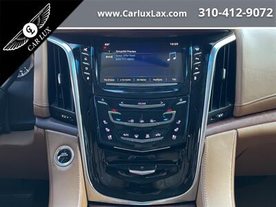 2016 Cadillac Escalade Platinum   - Photo 14 - Lennox, CA 90304