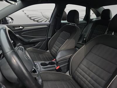 2024 Volkswagen Jetta 1.5T Sport   - Photo 10 - Lennox, CA 90304