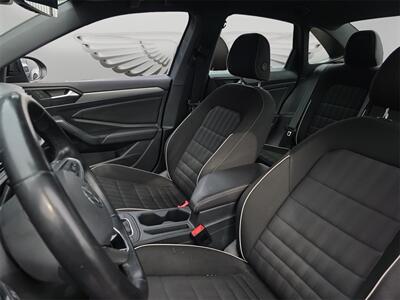 2024 Volkswagen Jetta 1.5T Sport   - Photo 10 - Lennox, CA 90304