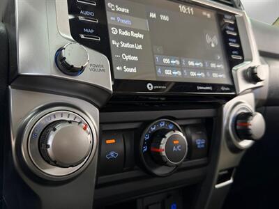 2022 Toyota 4Runner SR5 Premium   - Photo 21 - Lennox, CA 90304