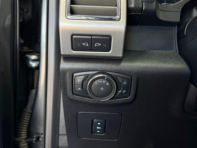 2016 Ford F-150 Platinum - Photo 22 - Lennox, CA 90304