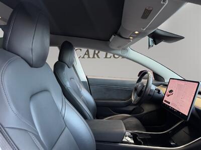 2018 Tesla Model 3 Long Range   - Photo 14 - Lennox, CA 90304
