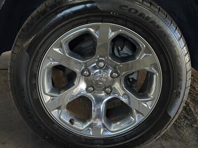 2017 RAM 1500 Laramie   - Photo 18 - Lennox, CA 90304