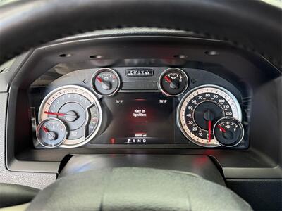 2017 RAM 1500 Laramie - Photo 15 - Lennox, CA 90304