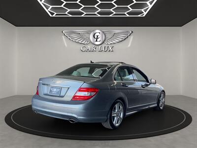 2011 Mercedes-Benz C 300 Sport   - Photo 7 - Lennox, CA 90304