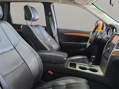 2012 Jeep Grand Cherokee Overland - Photo 16 - Lennox, CA 90304