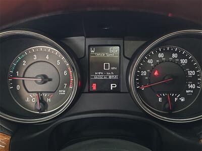 2012 Jeep Grand Cherokee Overland - Photo 11 - Lennox, CA 90304