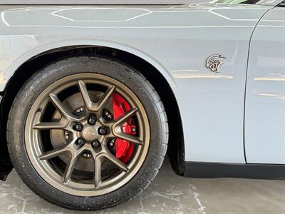 2020 Dodge Challenger SRT Hellcat   - Photo 14 - Lennox, CA 90304