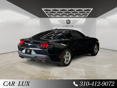 2024 Ford Mustang EcoBoost - Photo 5 - Lennox, CA 90304