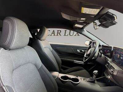 2024 Ford Mustang EcoBoost - Photo 15 - Lennox, CA 90304