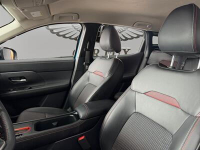 2025 Nissan Kicks SR   - Photo 9 - Lennox, CA 90304