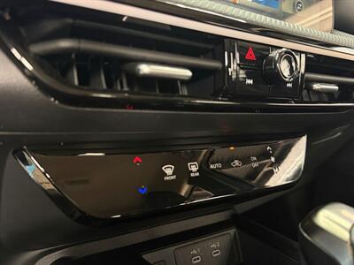 2025 Nissan Kicks SR   - Photo 24 - Lennox, CA 90304